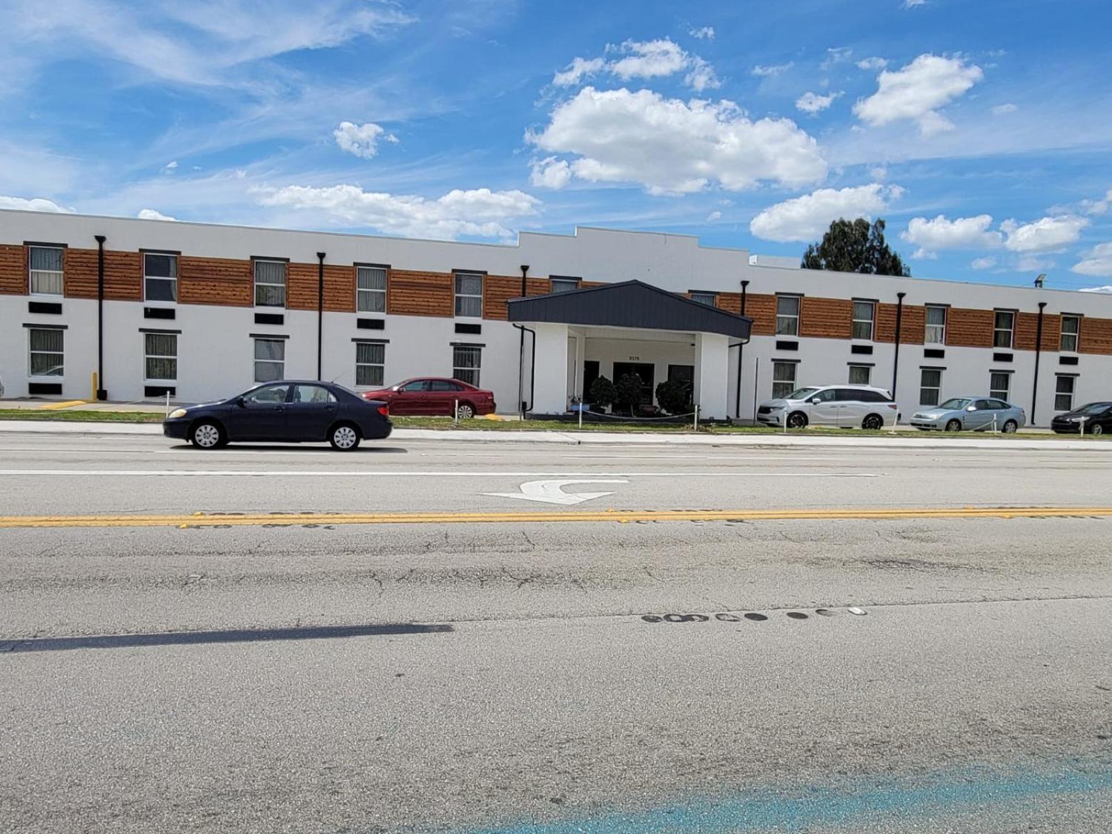 Travel Inn Winter Haven Esterno foto